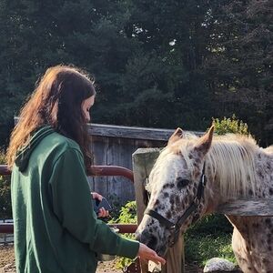 Meet your Posher, Renee